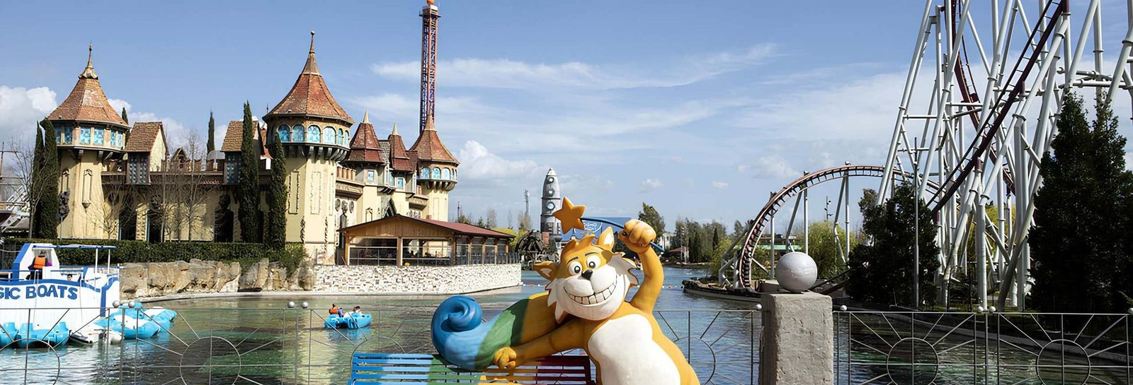 Entrada a MagicLand Amusement Park